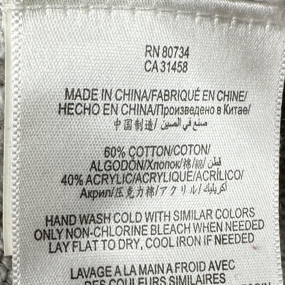 BCBGeneration V Neck Oversized Gray Sweater Size XS - Picture 4 of 5